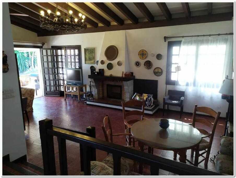 Cortijo Alberca Blanca Beach 托雷德本纳贾尔邦 外观 照片